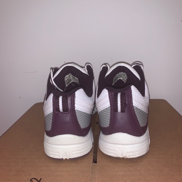 Athletic Works Shoes - Picture 4 of 5